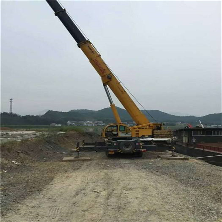 沂南重型吊车租赁费用